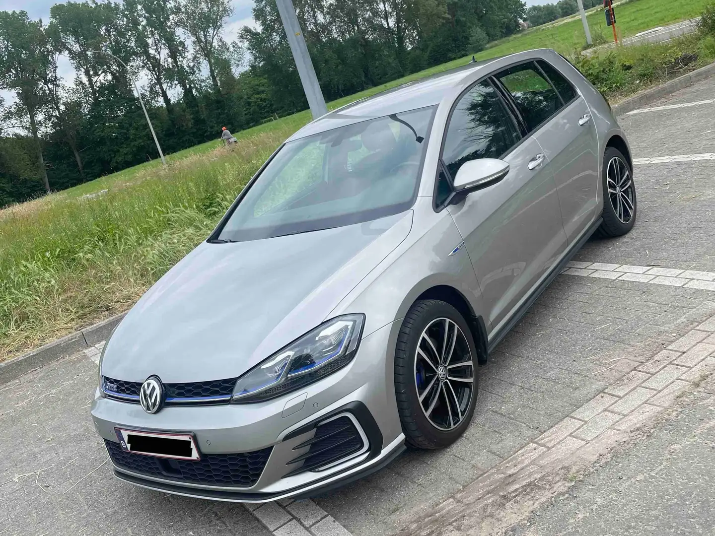 Volkswagen Golf GTE Golf 1.4 GTE Plug-In-Hybrid DSG Grijs - 1