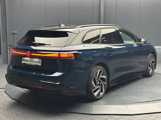 Volkswagen Id.7 view 5
