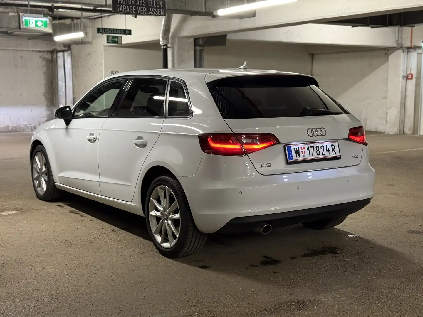Audi A3 Ambiente 1,6 TDI - 2
