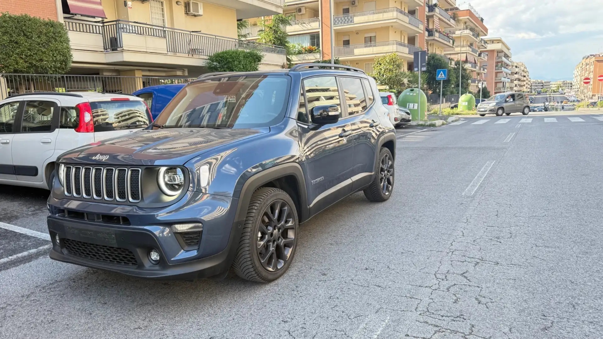 Jeep Renegade 1.5 Turbo T4 MHEV Renegade S EDITION FULL LED NAVI Negro - 2