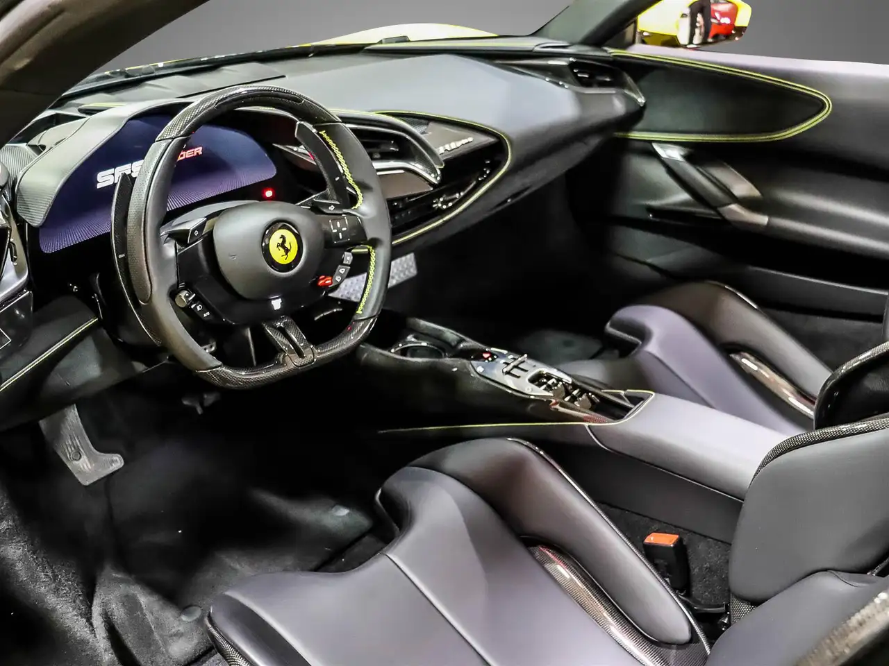 Ferrari SF90 Spider снимка Ferrari SF90 Spider