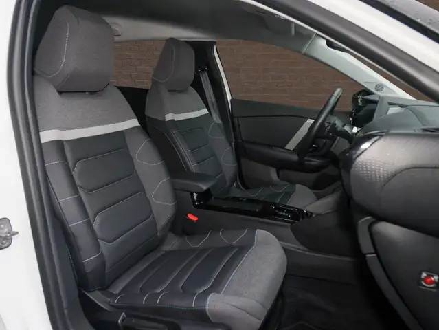 Citroen C4 view 7