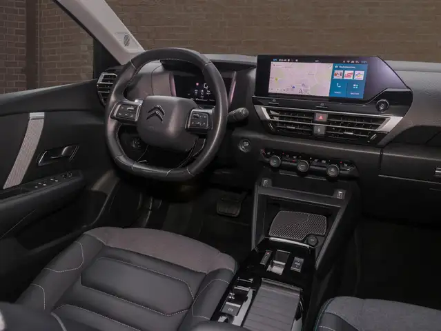 Citroen C4 view 10