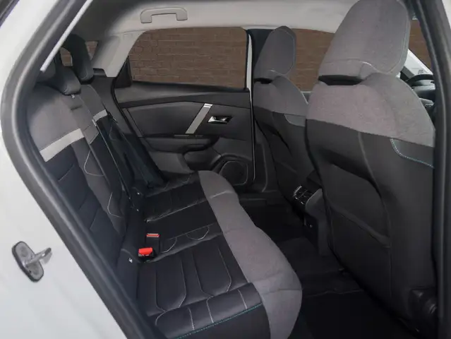 Citroen C4 view 8