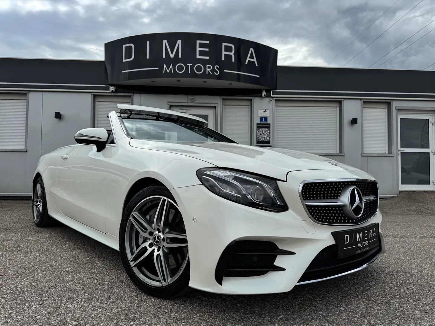 Mercedes-Benz E 300 AMG-LINE, 53 LOOK, WIDESCREEN, COMAND, KAMERA Wit - 2