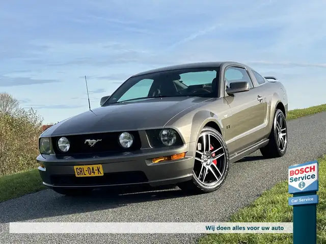 Ford Mustang GT 4.6 v8 Saleen Supercharged / 400+pk / jack rous
