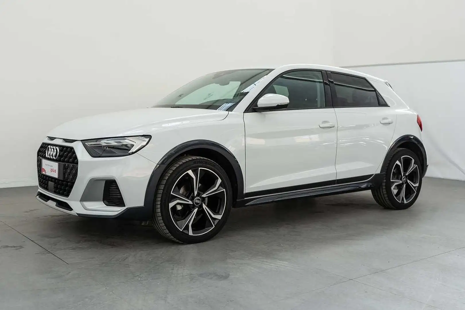 Audi A1 Citycarver 30 TFSI 110CV Admired Bianco - 1