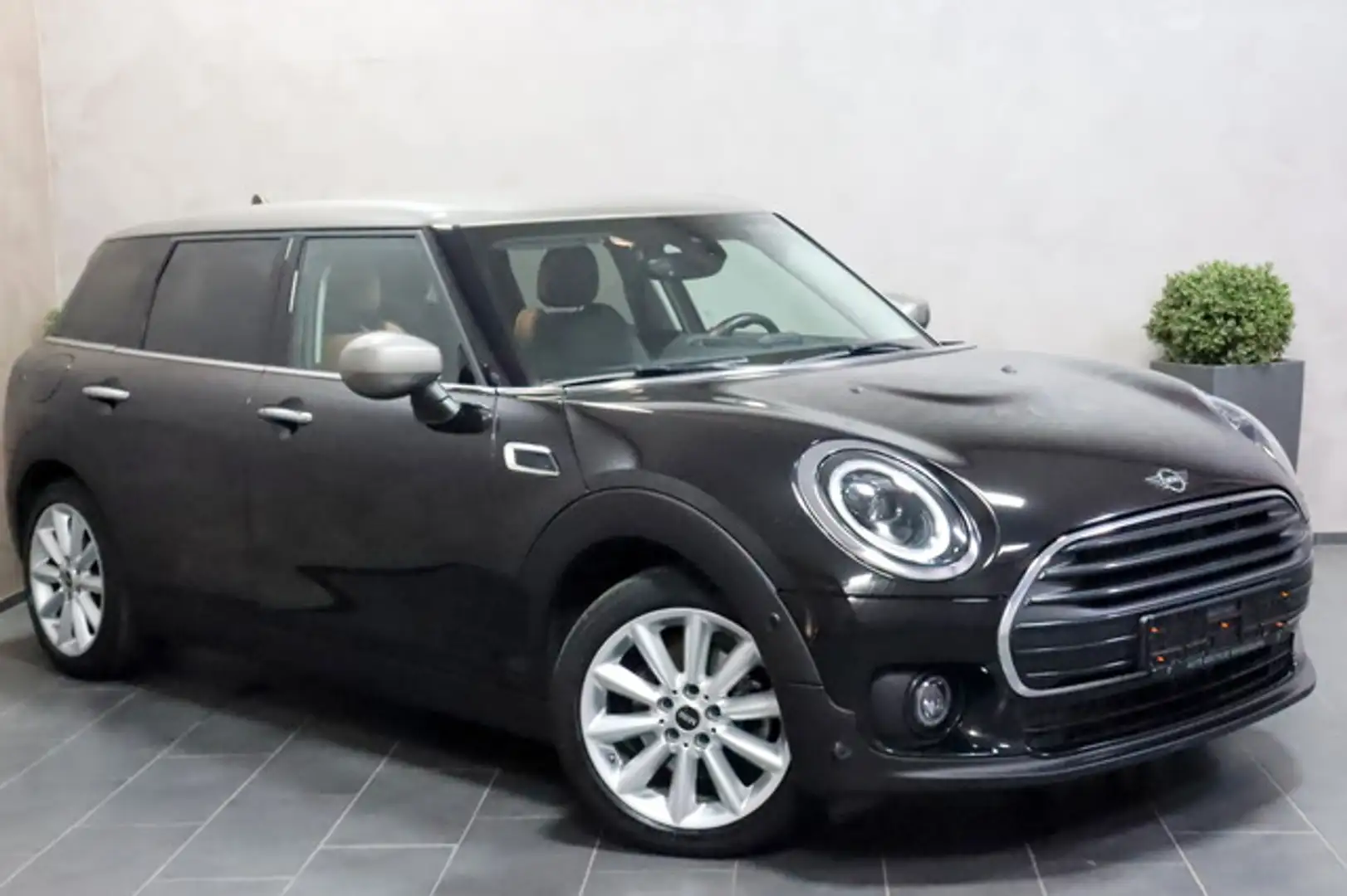 MINI Cooper Clubman Classic Trim CAM LEDER LED NAVI Schwarz - 2