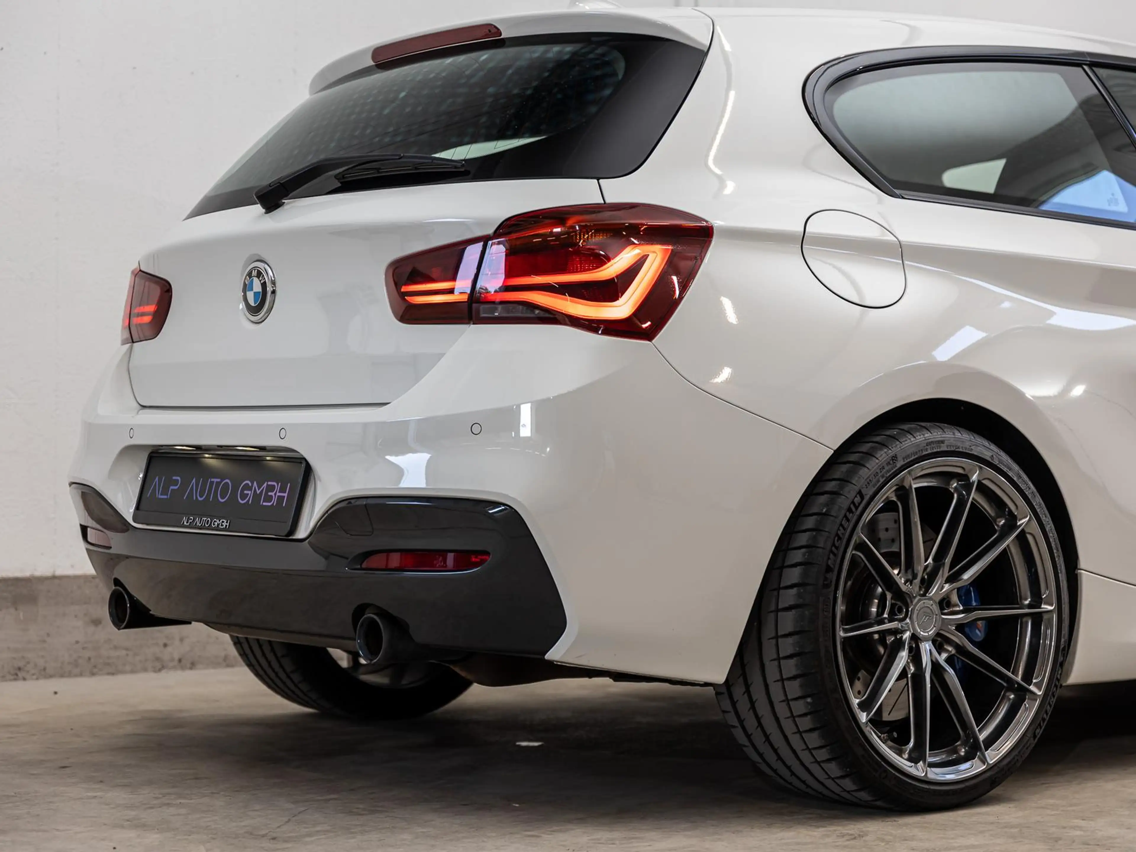 BMW 140 Special Edition/LED/SHZ/SHADOW/NAVI — photo 13