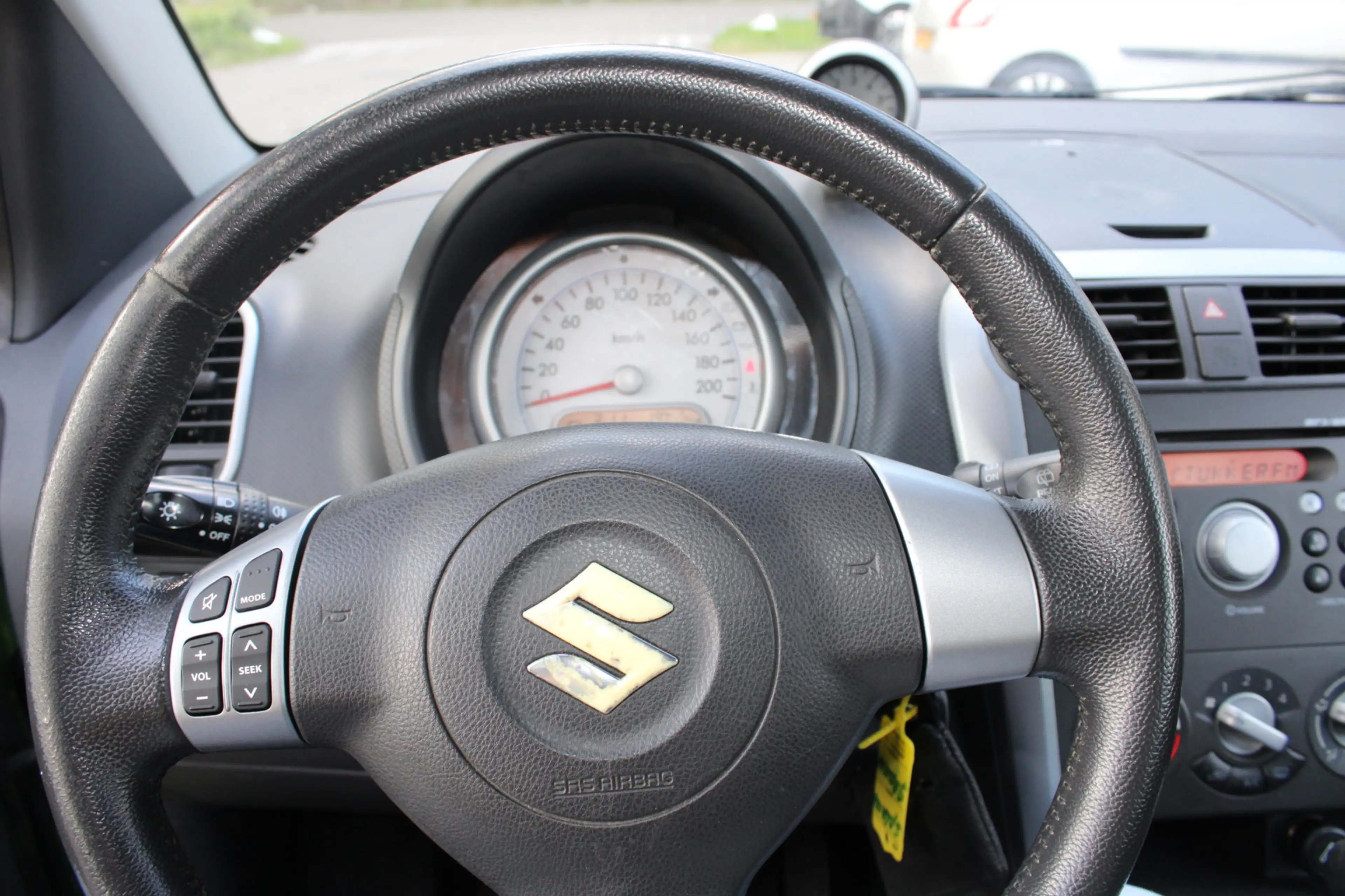 Suzuki Splash 1.2 Exclusive — photo 6