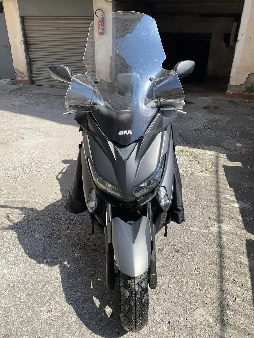 Yamaha X-Max 250 - 1
