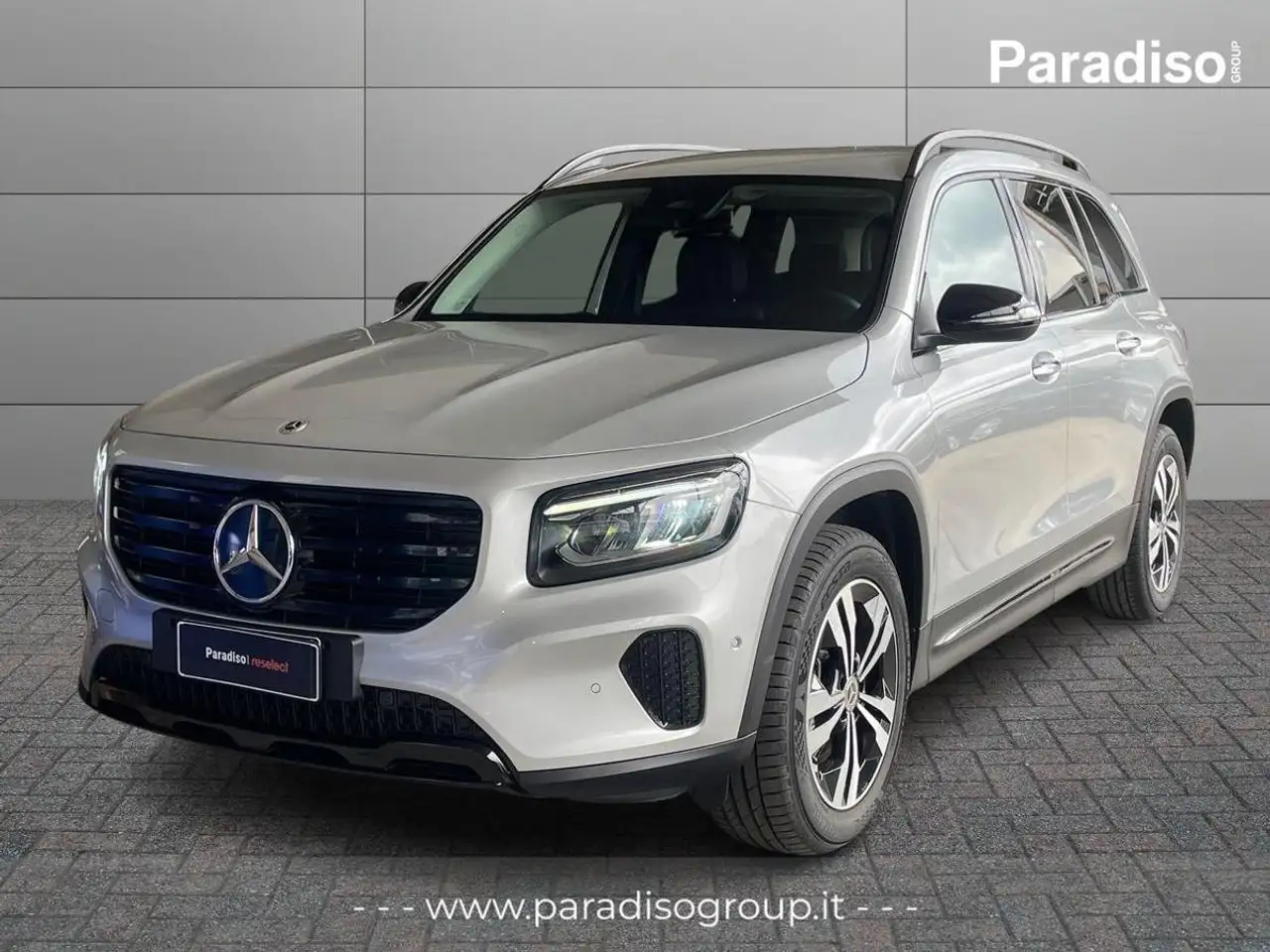 Mercedes-Benz GLB 200