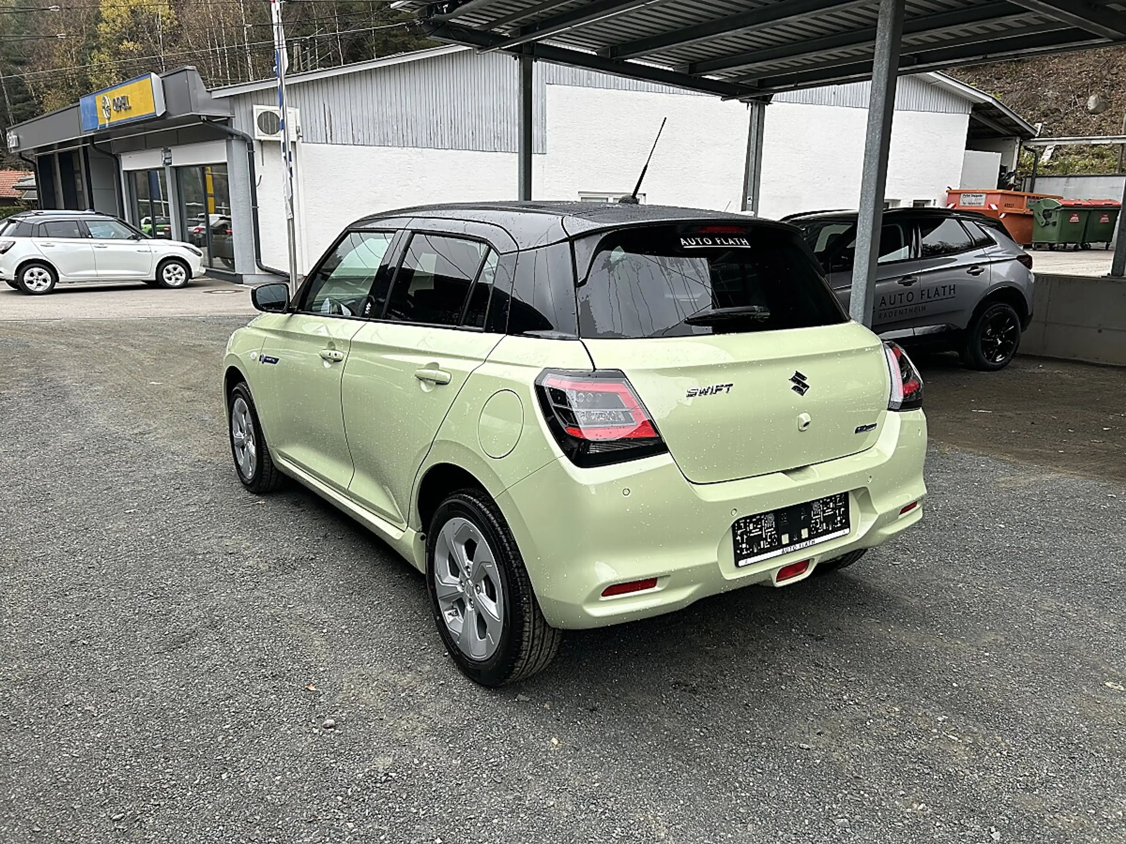 Suzuki Swift 1,2 Hybrid Allgrip Shine — photo 7