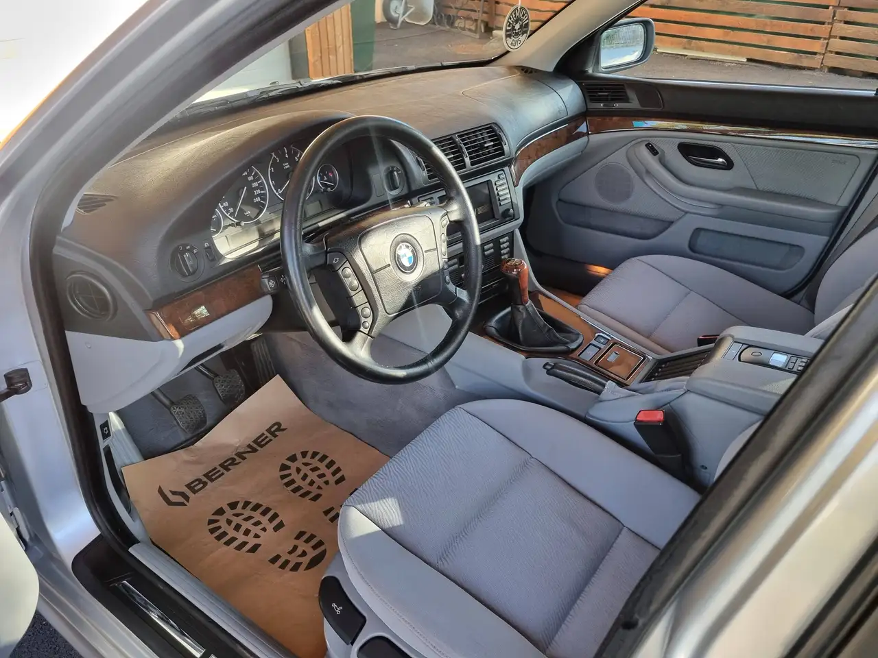 BMW 525 E39 525i Touring, foto 10