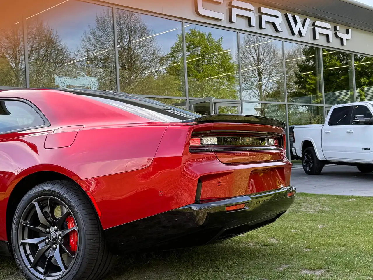 Dodge Charger 2025 — фото 13
