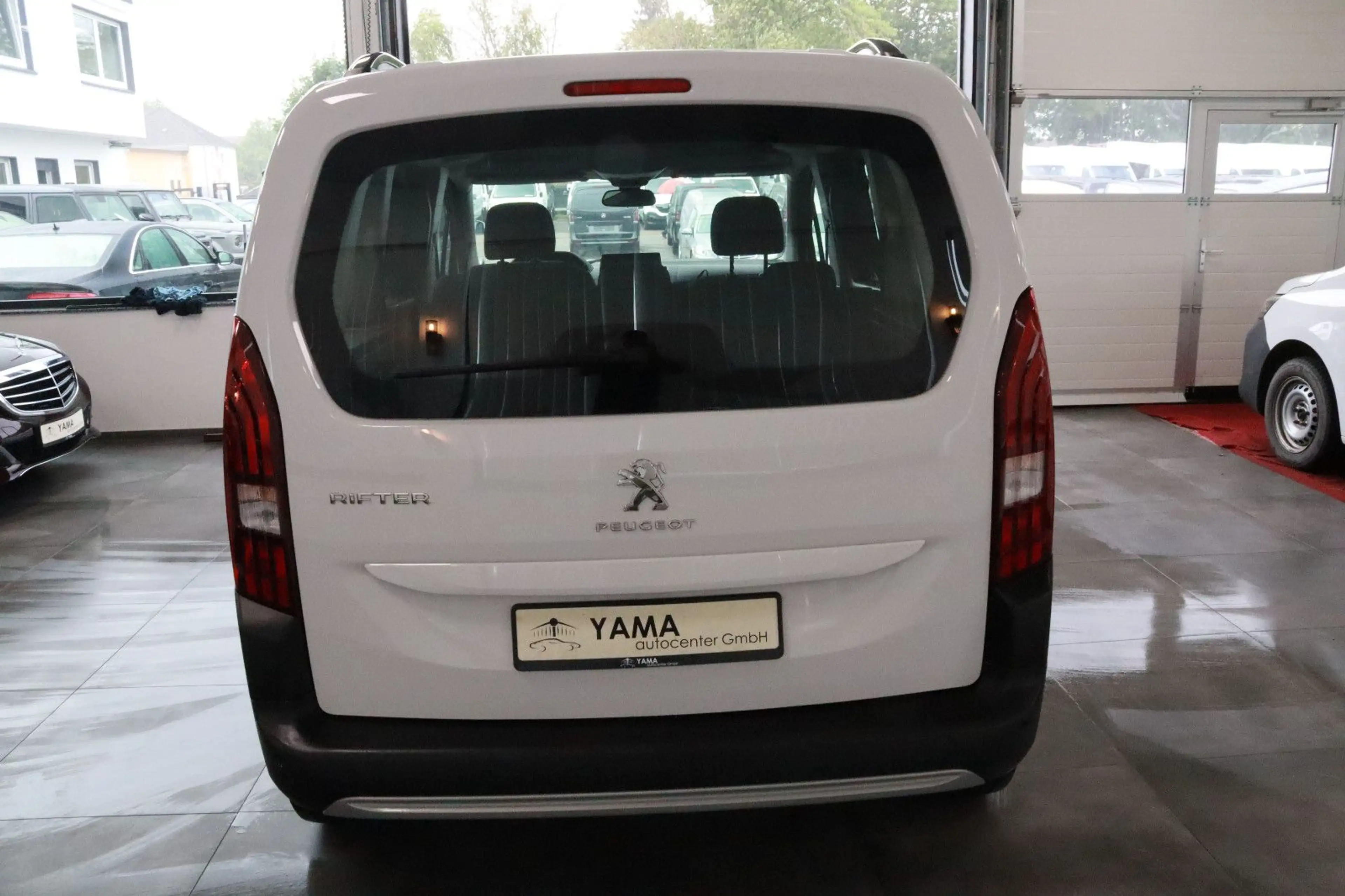 Peugeot Rifter Allure 1.5 BlueHDI * 1.HAND + 5-SITZER * — photo 6