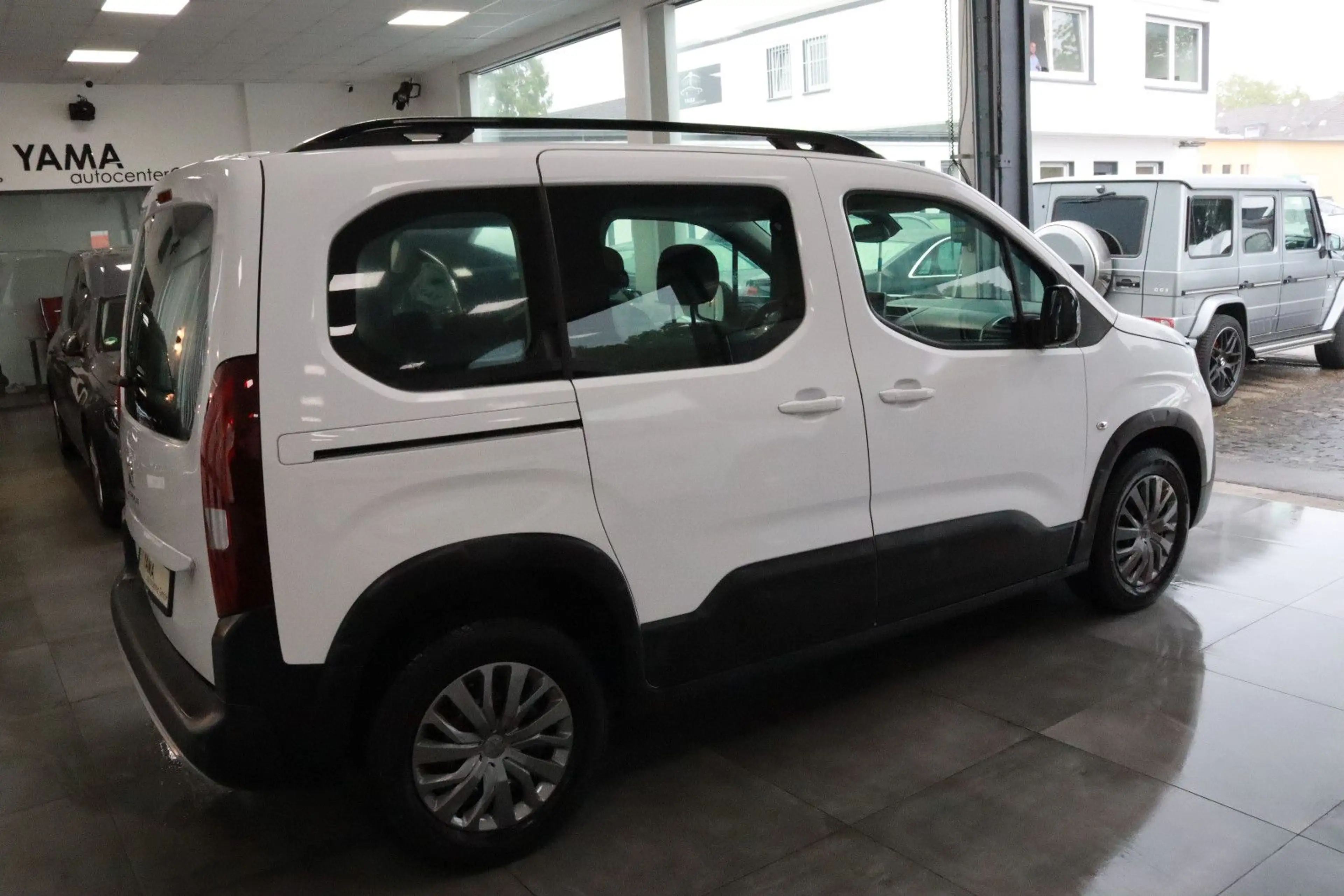 Peugeot Rifter Allure 1.5 BlueHDI * 1.HAND + 5-SITZER * — photo 3