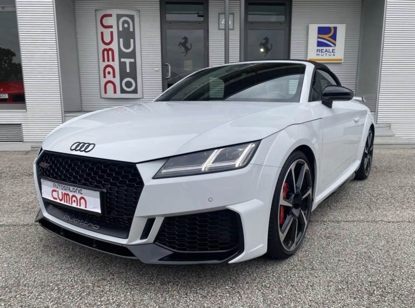 Audi TT RS Roadster QUATTRO Grau - 2
