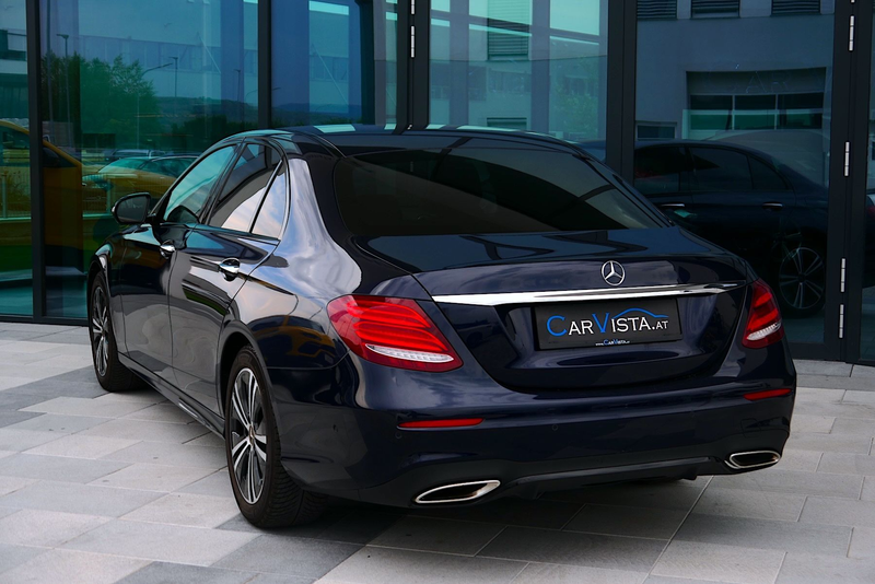 Mercedes-Benz E 400 E-Klasse AMG Line 4Matic — photo 9