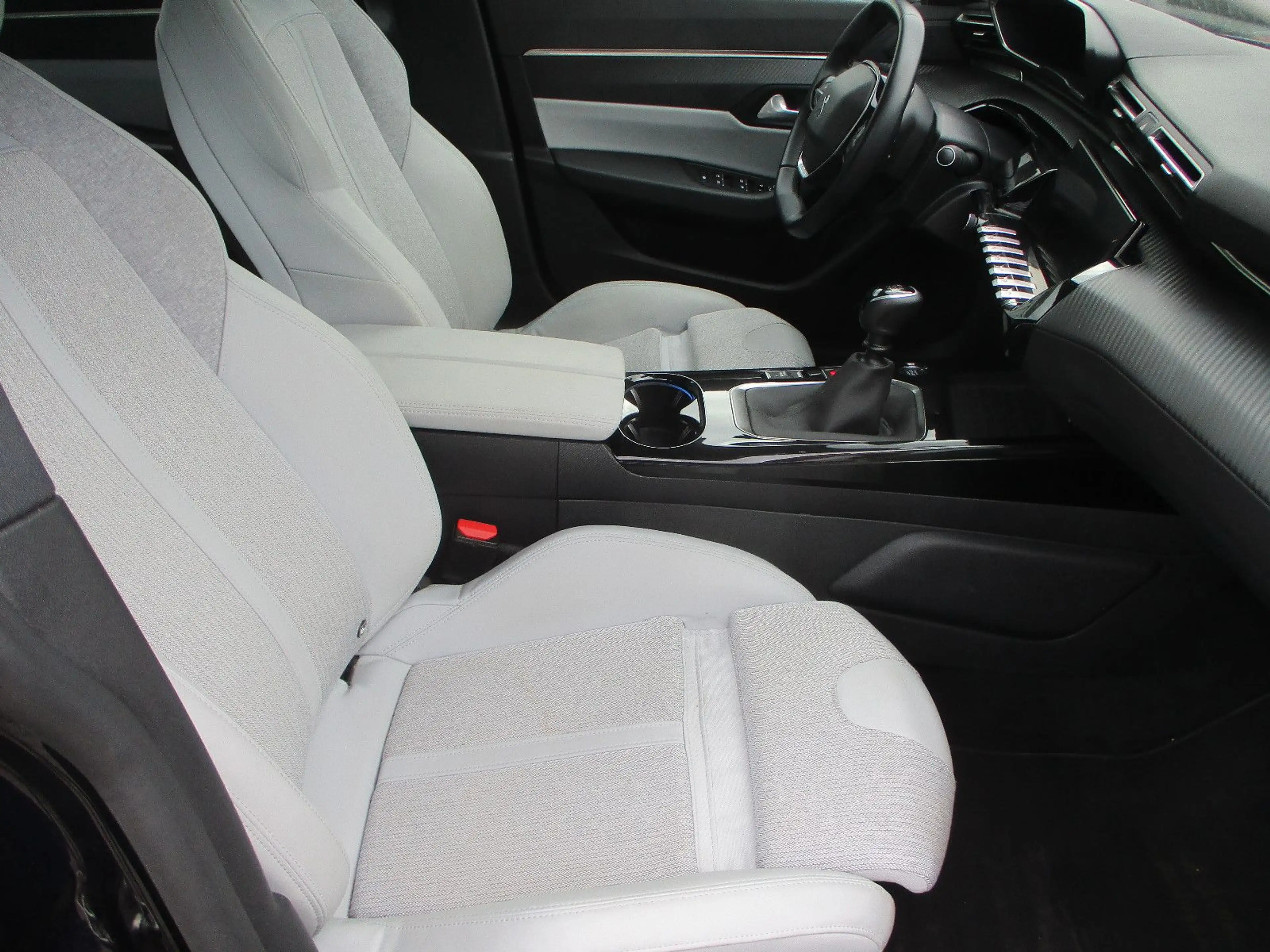 Peugeot 508 BlueHDi NAVI LEDER KAMERA LED SPURH TOTW AHK — photo 14