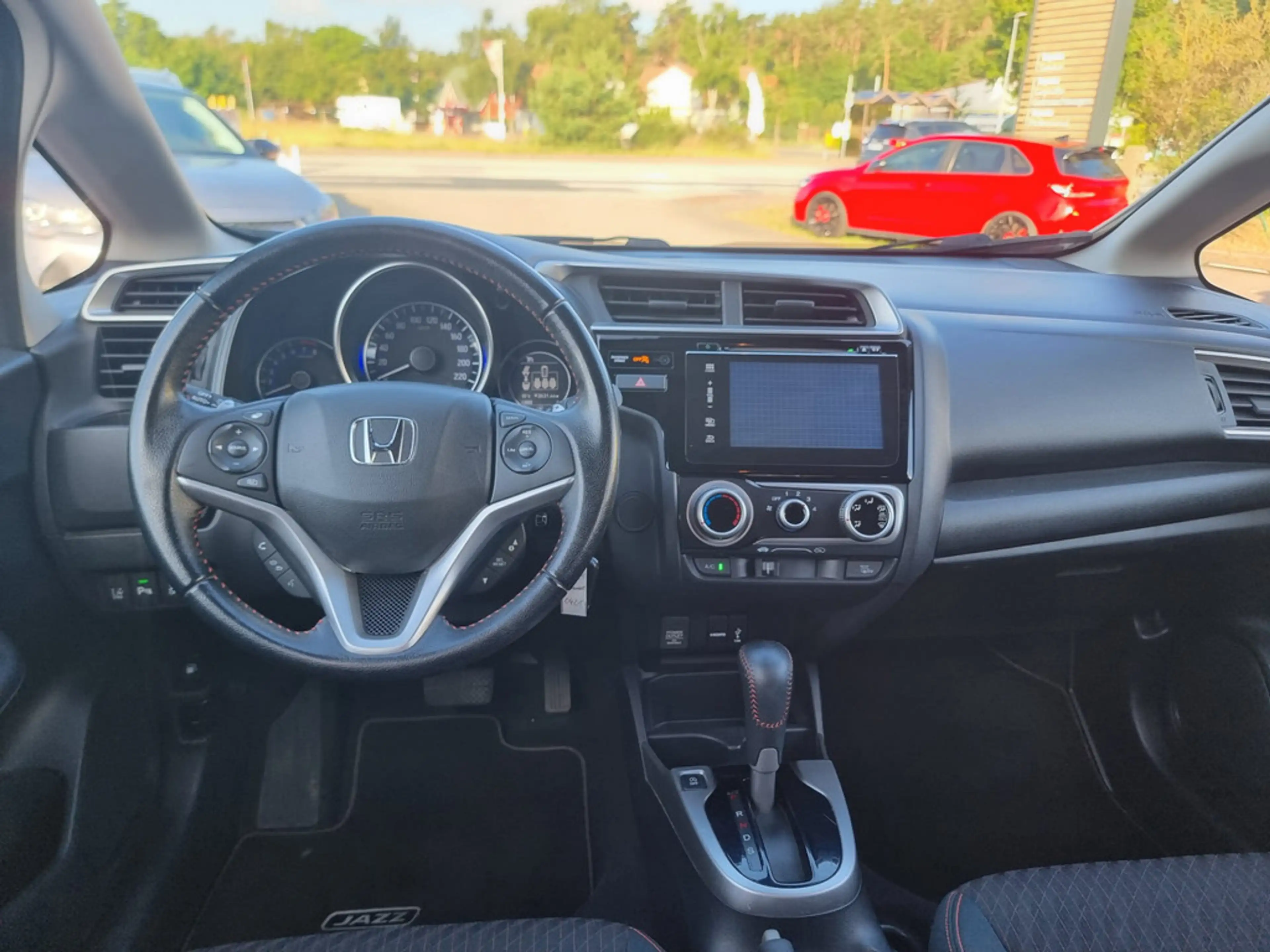 Honda Jazz 1.5 Dynamic — photo 10