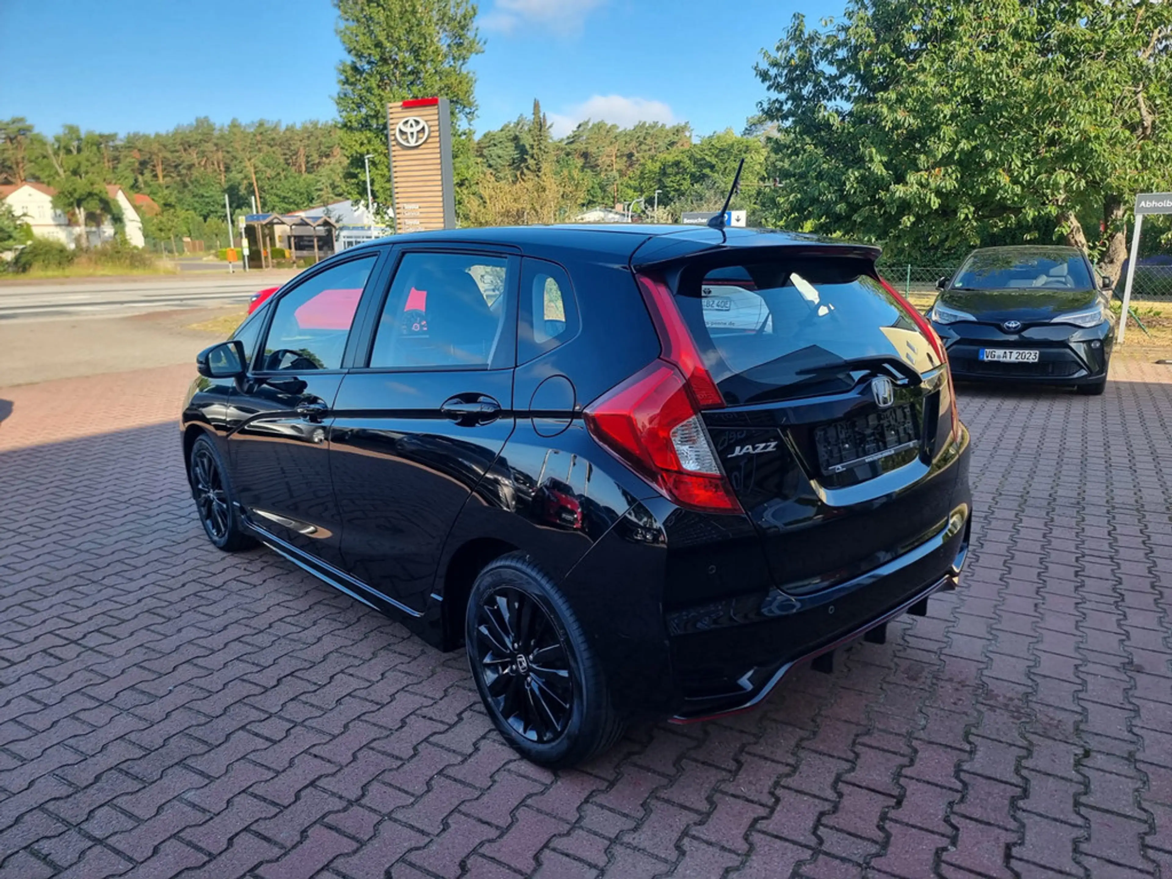 Honda Jazz 1.5 Dynamic — photo 2