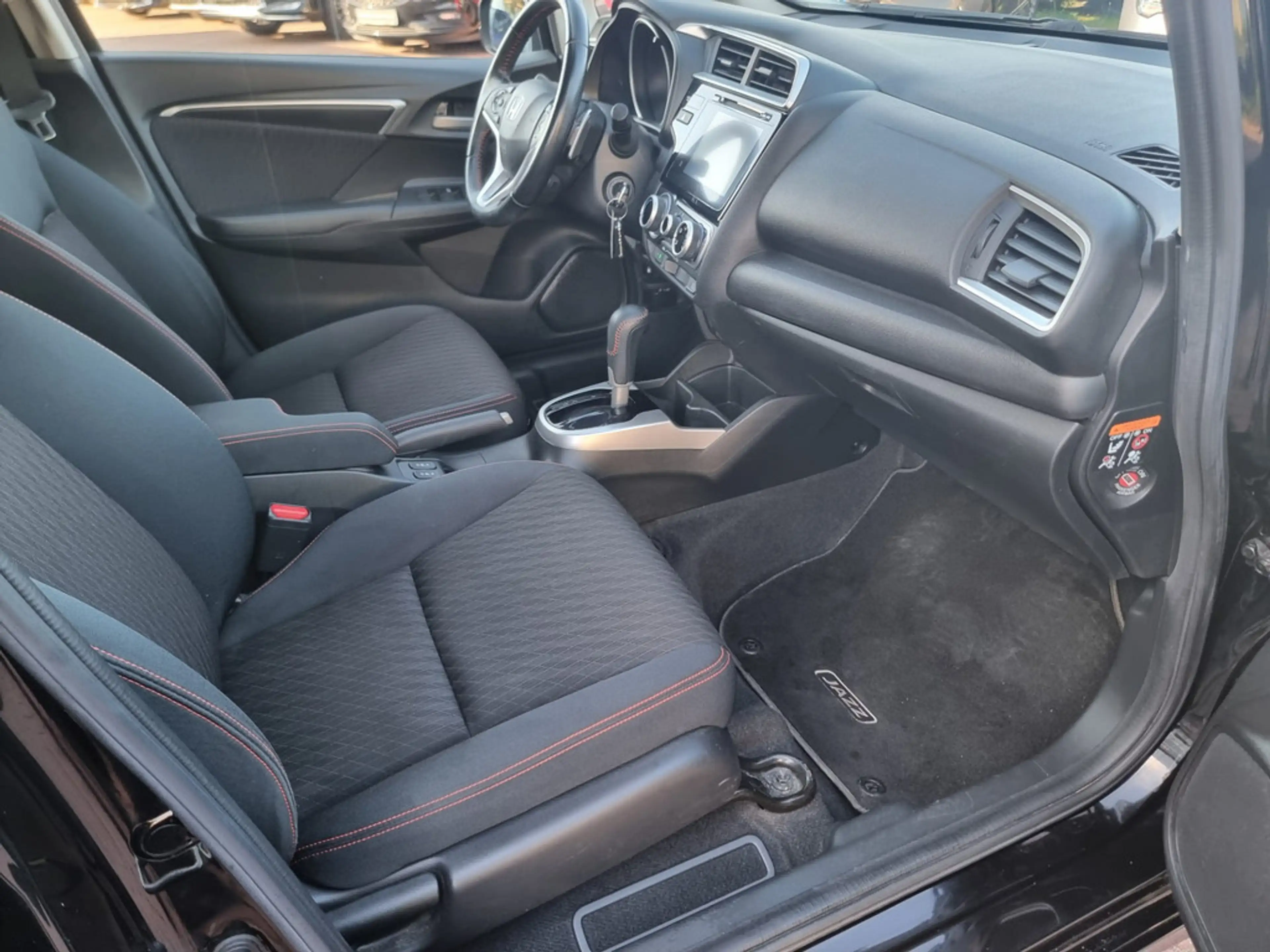 Honda Jazz 1.5 Dynamic — photo 7