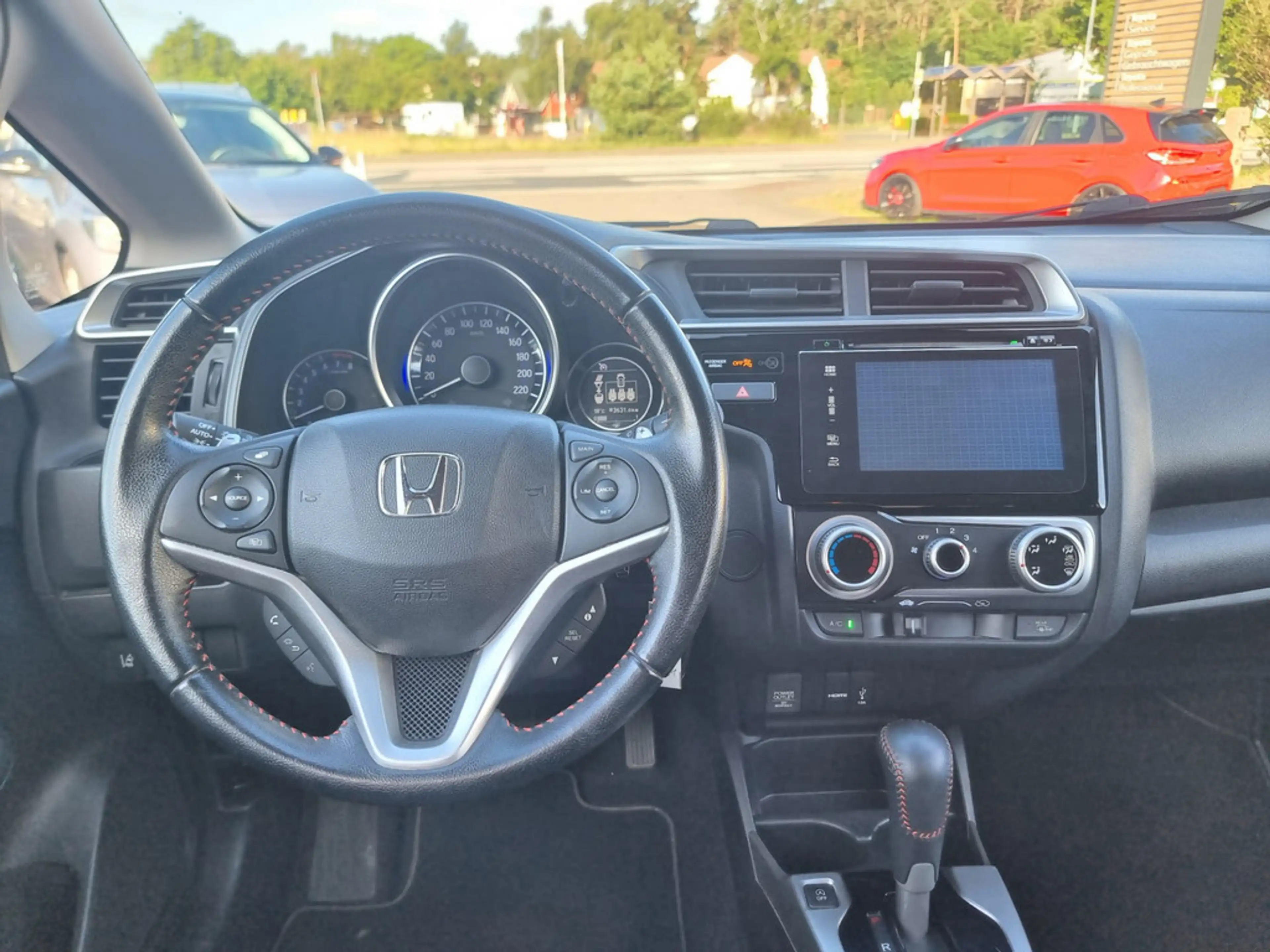 Honda Jazz 1.5 Dynamic — photo 11