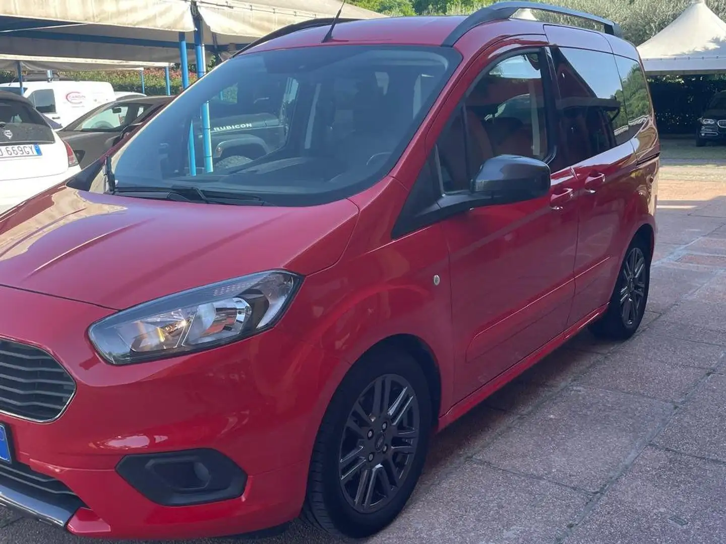 Ford Tourneo Courier 1.0 benzina Rouge - 2