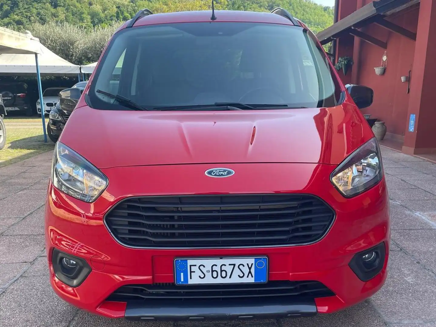 Ford Tourneo Courier 1.0 benzina Rouge - 1