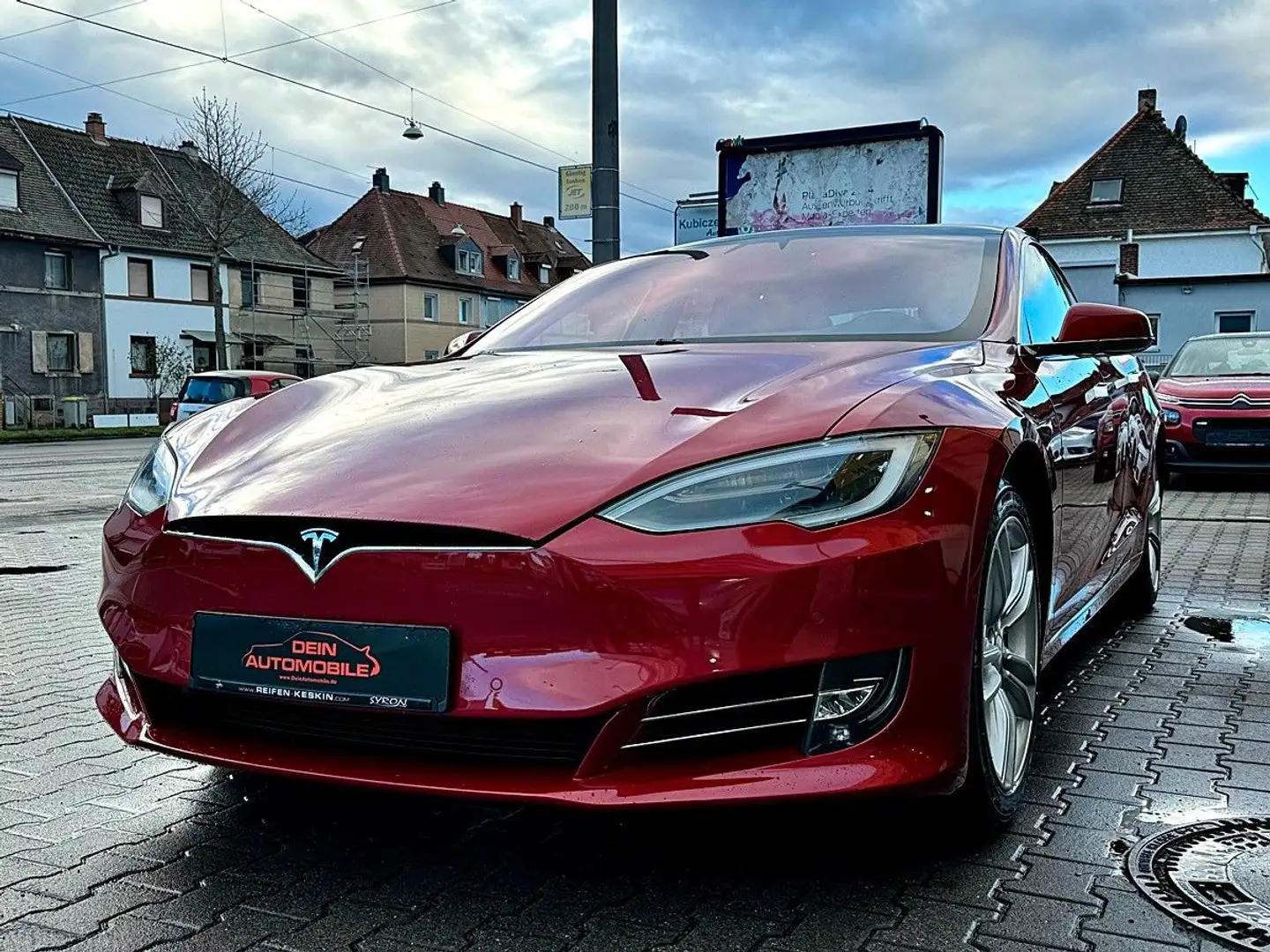 Tesla Model S 75D/PANO/NEUWERTIGER ZUSTAND Rot - 1