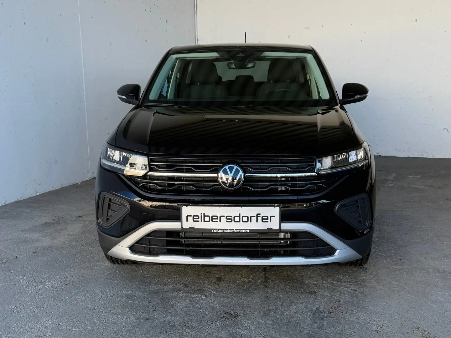 Volkswagen T-Cross 4Me TSI Schwarz - 2