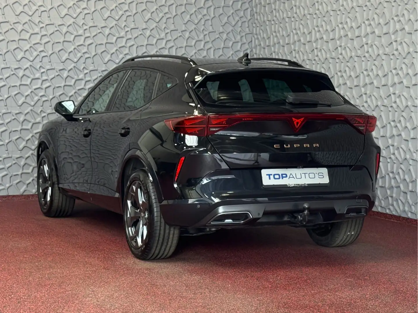 CUPRA Formentor ✅NW MODEL✅ 1.5 eTSI 150 MHEV CAMERA ELEK.TREKHAAK Zwart - 2