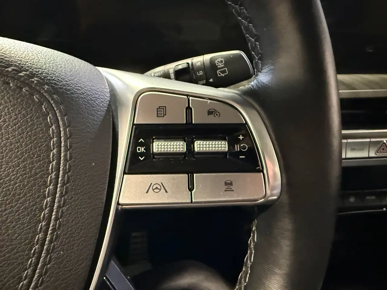 Kia Telluride снимка Kia Telluride