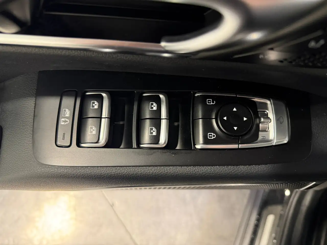 Kia Telluride снимка Kia Telluride