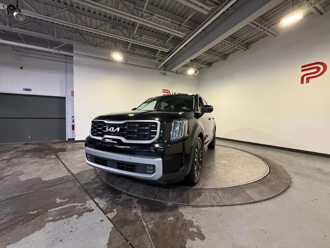 Kia Telluride снимка Kia Telluride
