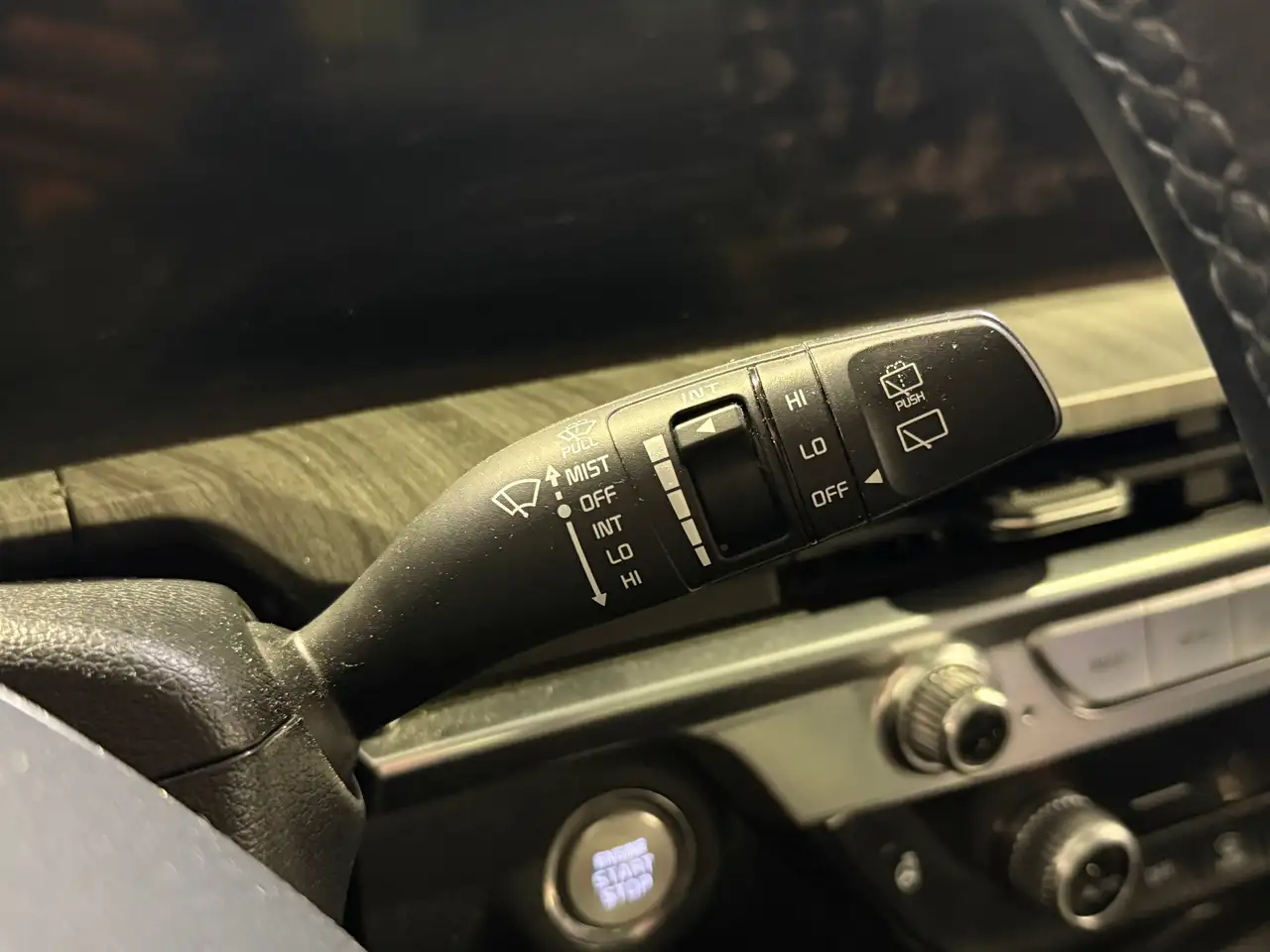Kia Telluride снимка Kia Telluride
