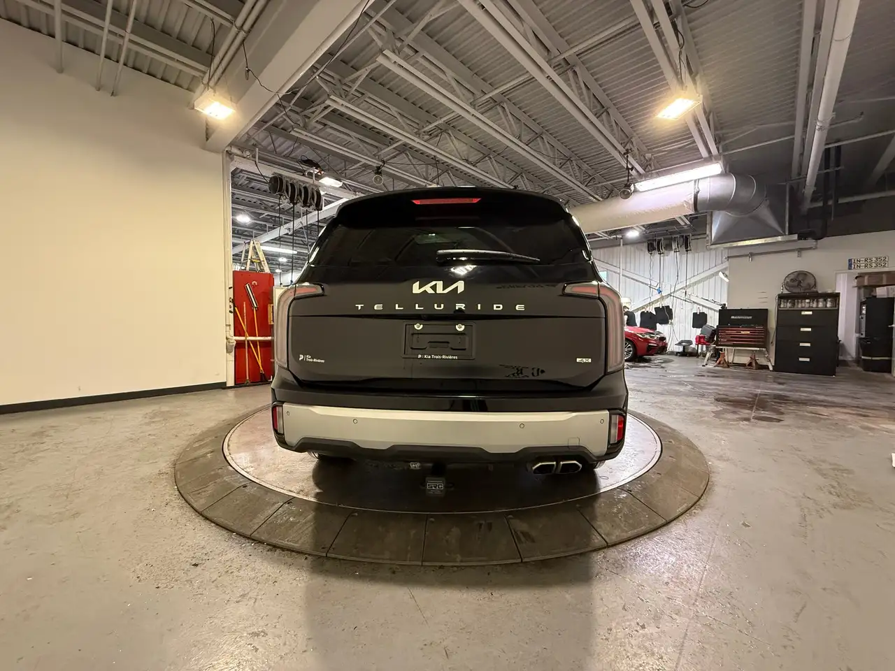 Kia Telluride снимка Kia Telluride