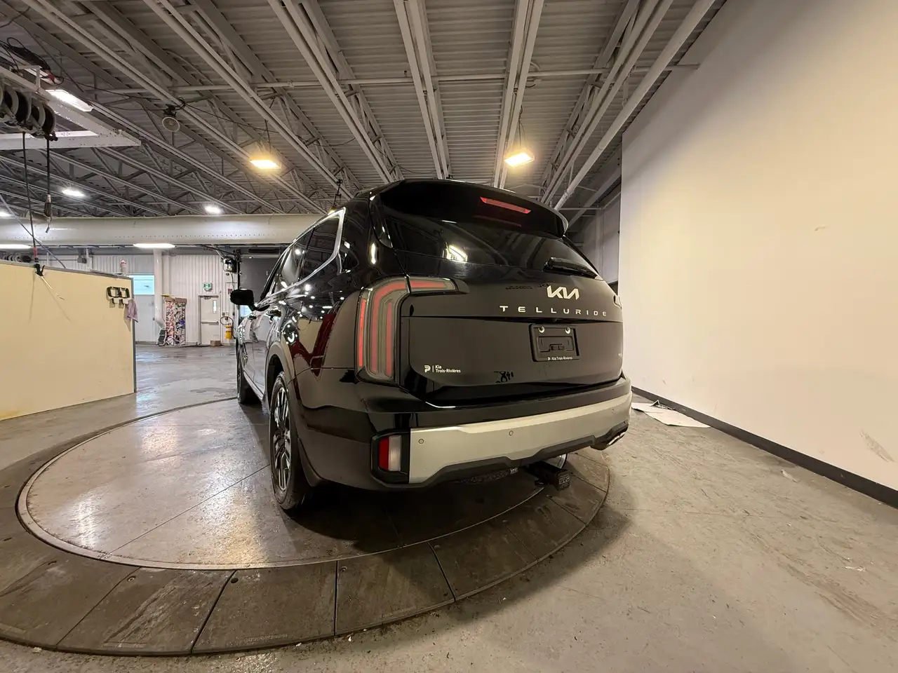 Kia Telluride снимка Kia Telluride