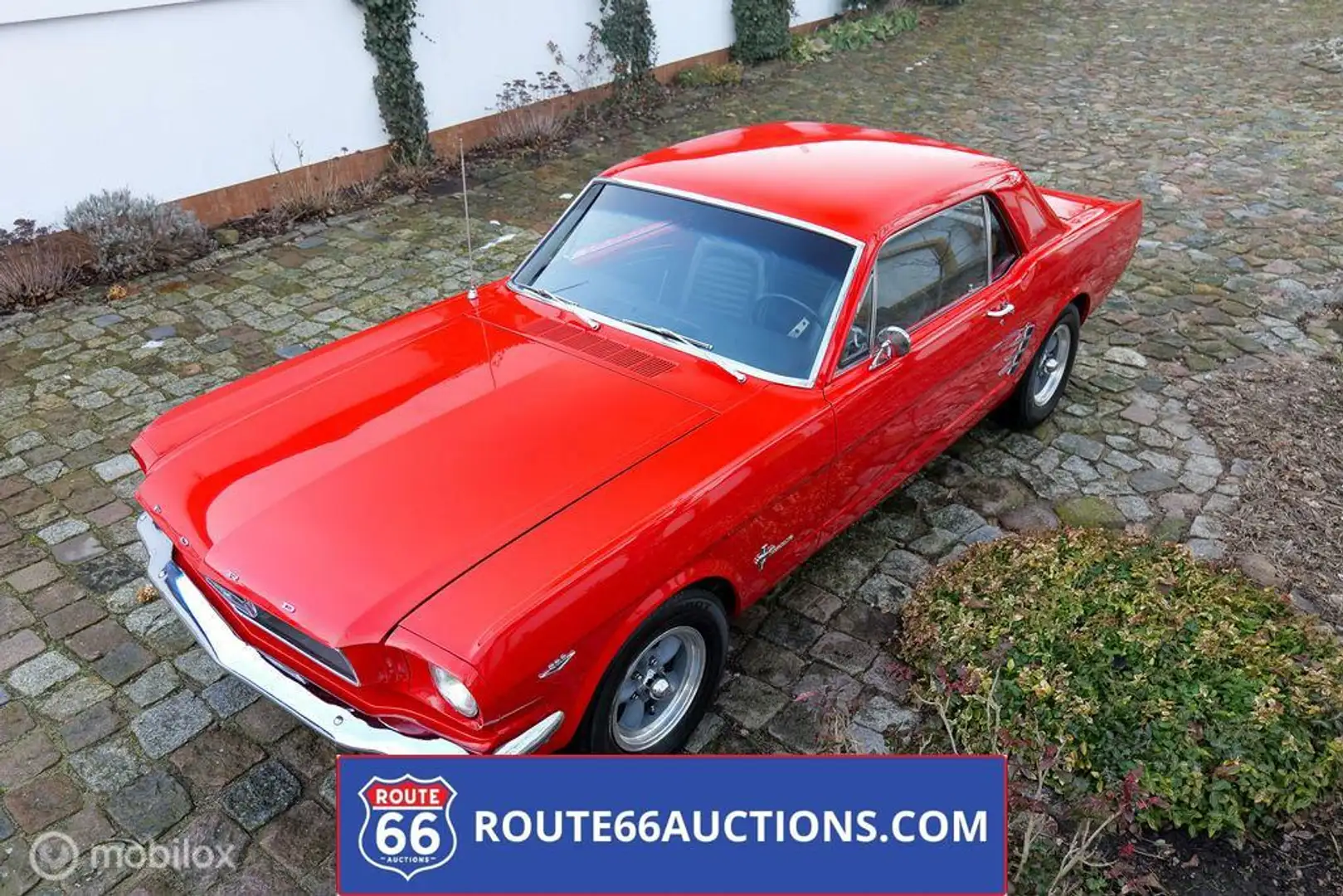 Ford Mustang Sedan | Route 66 Auctions Rood - 2