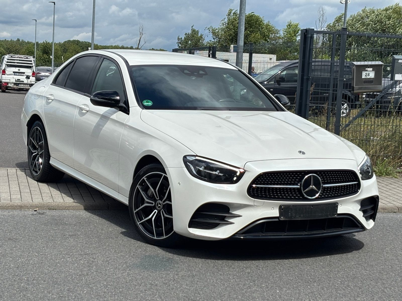 Mercedes-Benz E 300 de Limousine 2x AMG Night Paket Designo 19