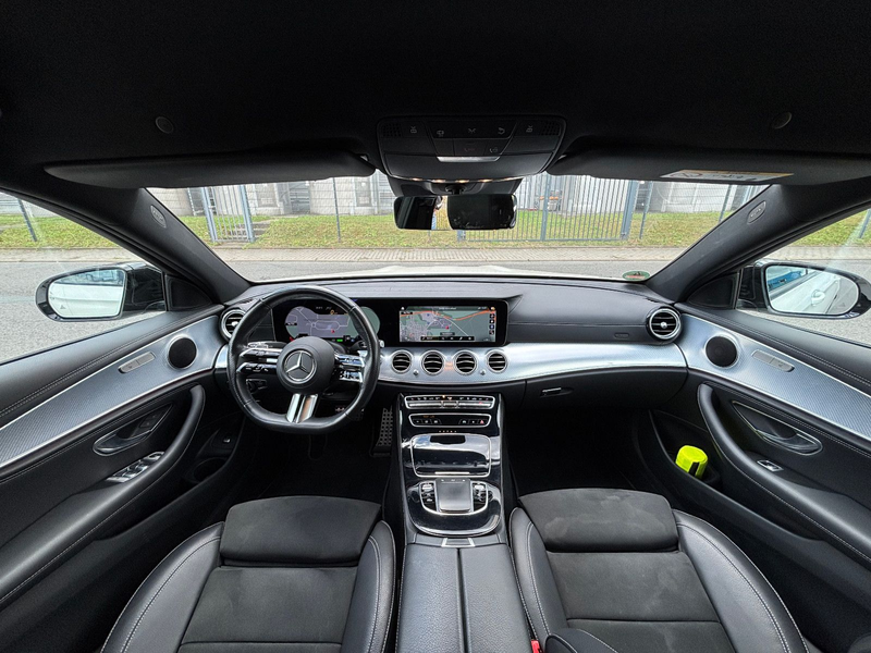 Mercedes-Benz E 300 de  Limousine 2x AMG Night Paket Designo 19 — photo 7