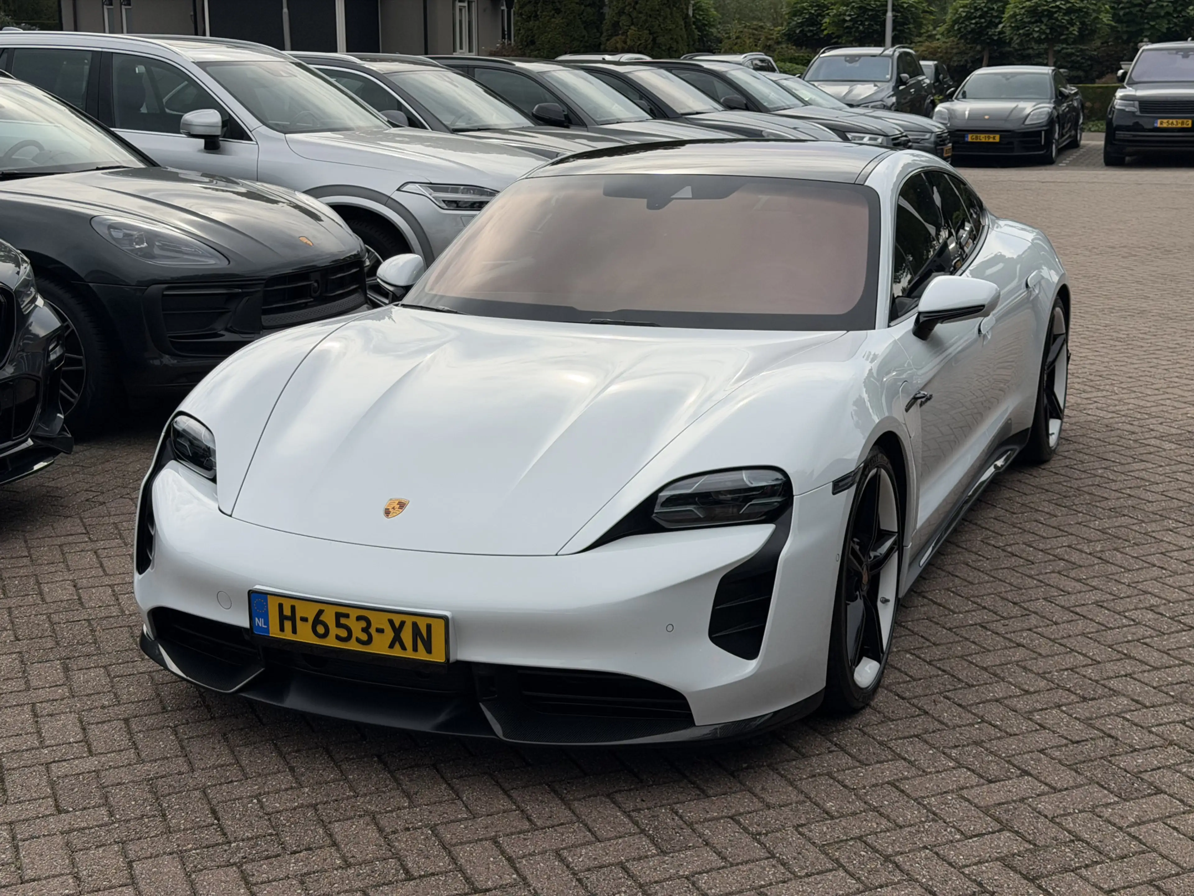 Porsche Taycan Turbo S 93 kWh / SoH 91,3% / Full option! / Panora