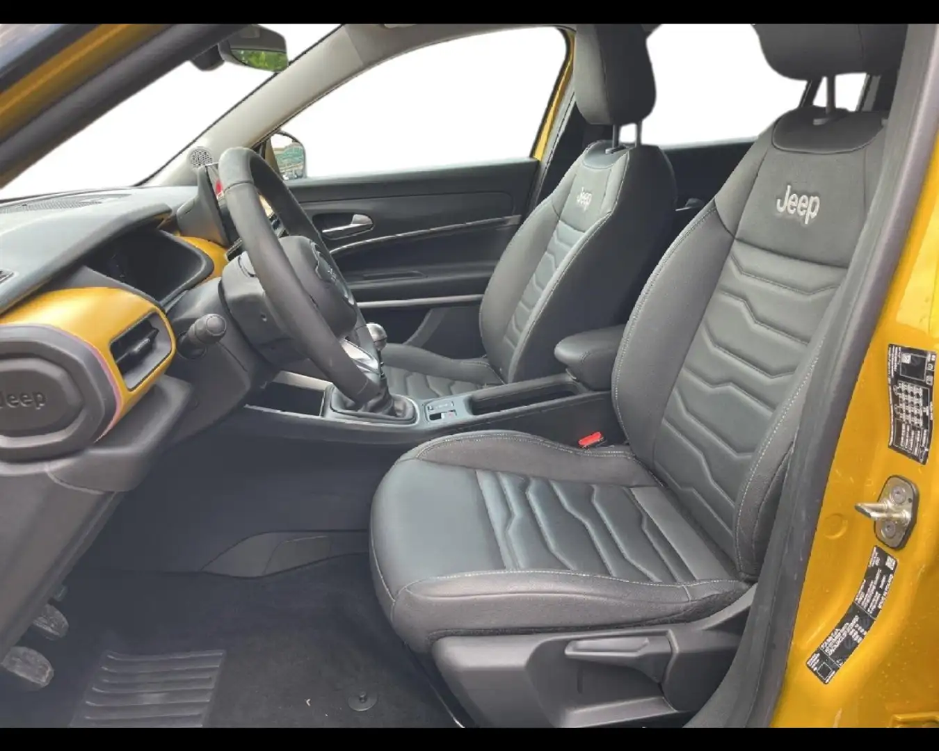 Jeep Avenger 1.2 turbo Summit fwd 100cv Giallo - 2