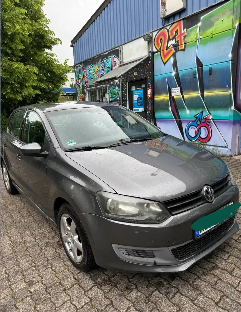 Volkswagen Polo Trendline Grau - 2