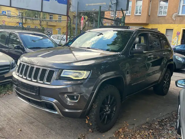 Jeep Grand Cherokee 3.0l CRD Overland *LEDER+PANO+KAMERA* 2017