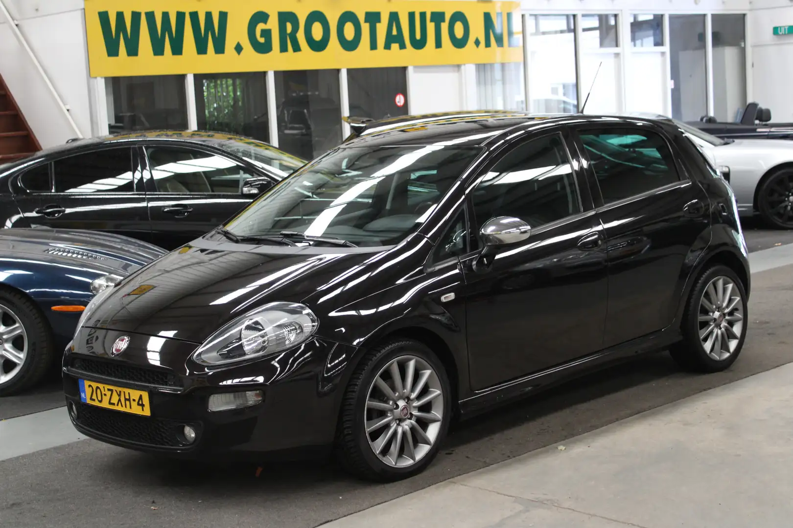 Fiat Punto Evo 0.9 TwinAir Sport Airco, 5 Deurs, Cruise control Negru - 1