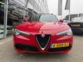 Alfa Romeo Stelvio 2.0 T AWD First Edition Rot - thumbnail 2