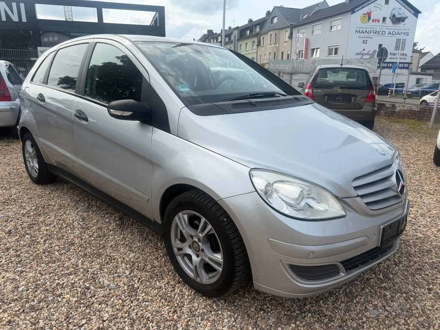 Mercedes-Benz B 170 Edition Grau - 1