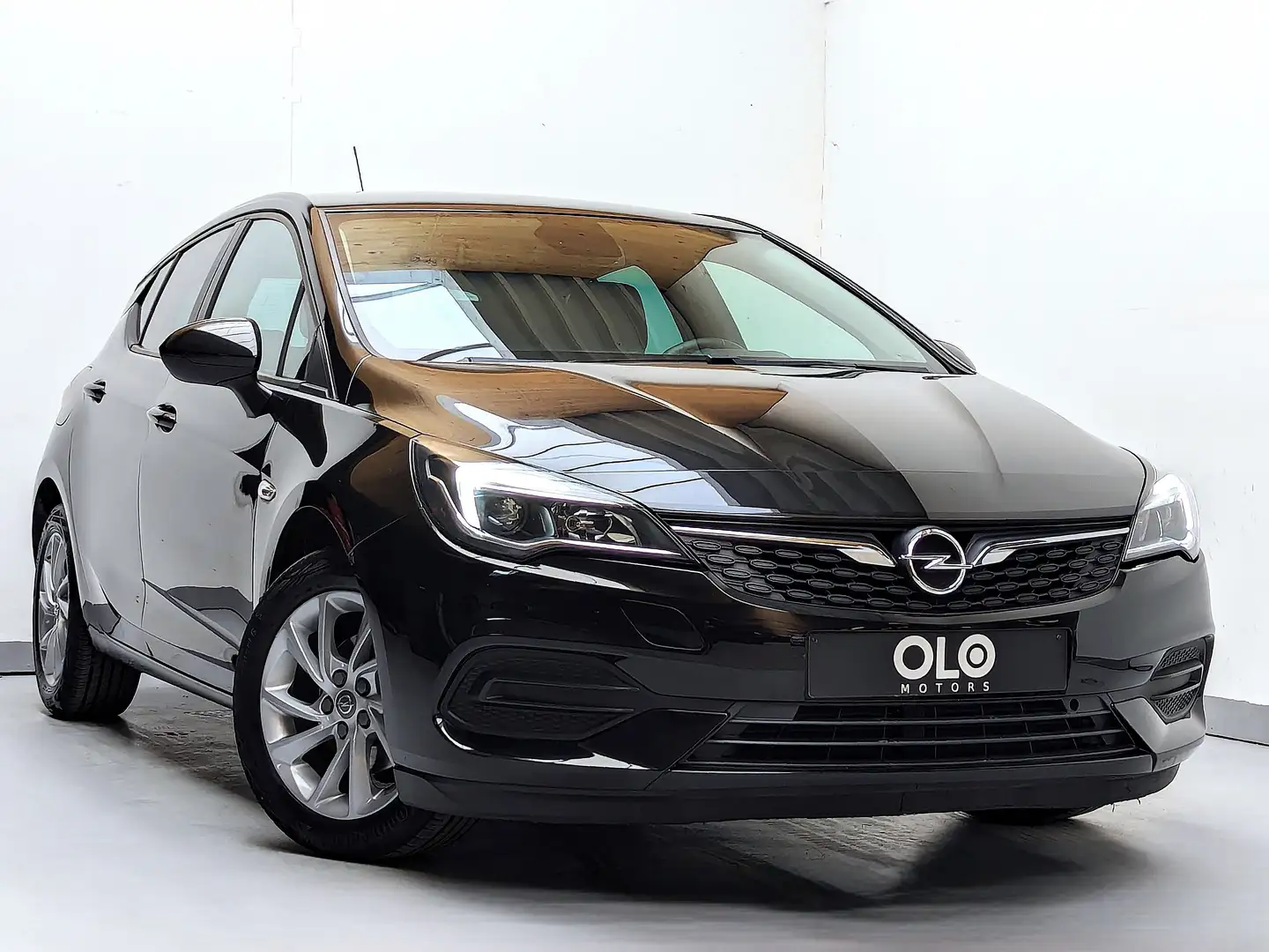 Opel Astra 1.2 Turbo Edition / 24.993KM / EURO 6D / CARPLAY Noir - 1